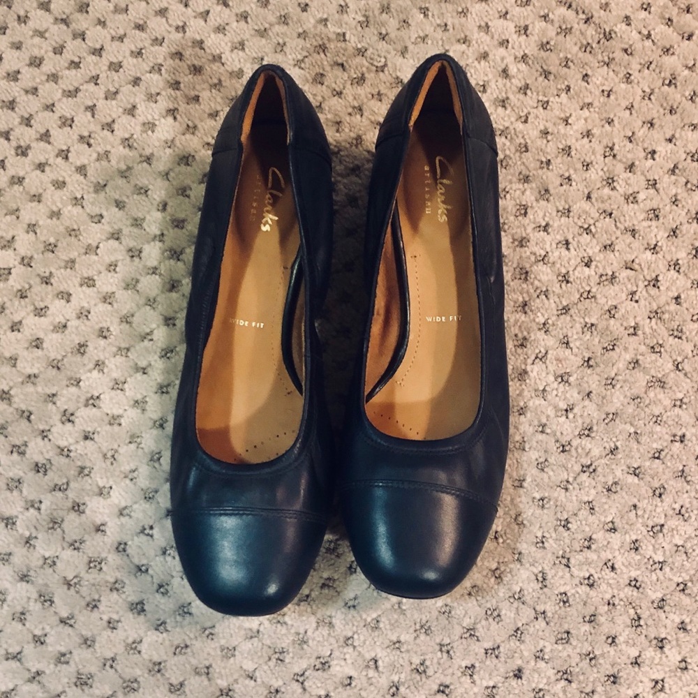Clark’s Navy Blue Low Heel